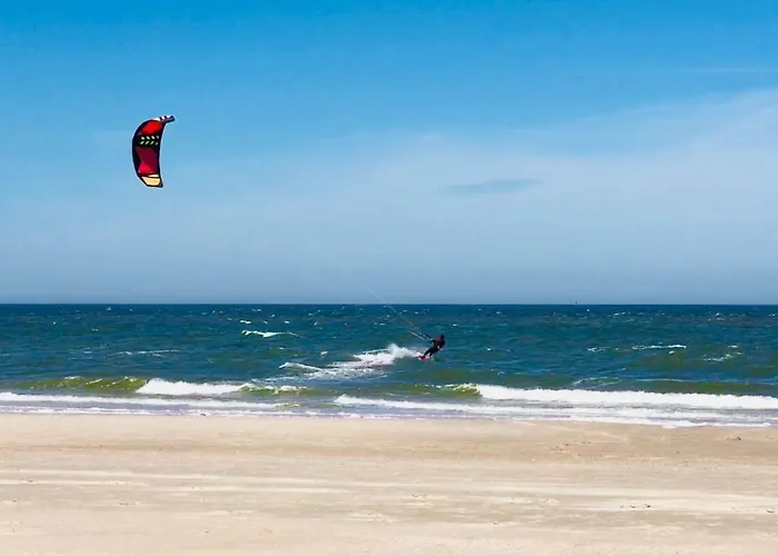 Meerzeit 8 - - Winterstrasse 19 *